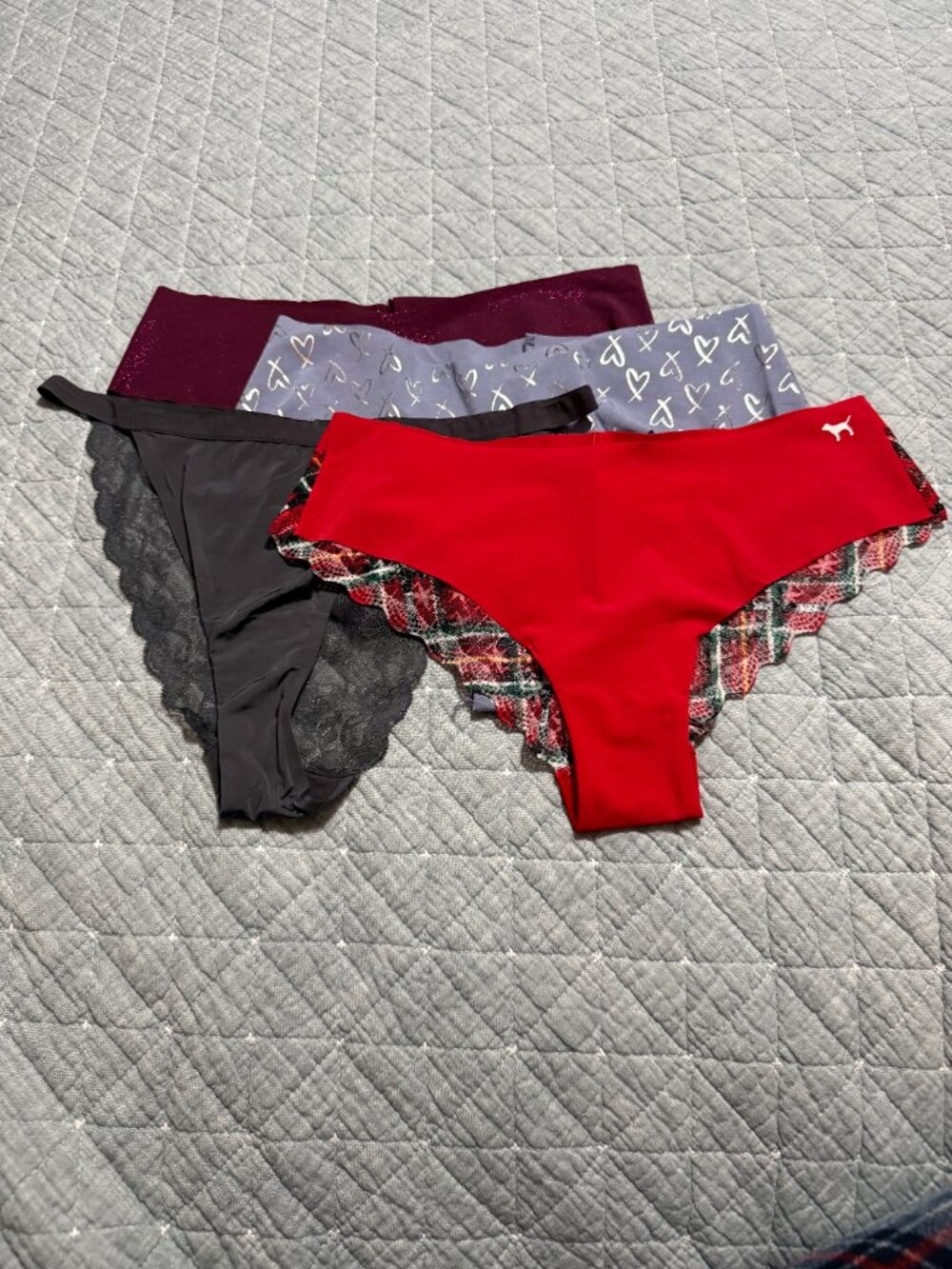 Lot of 4 Victoria's Secret & PINK Various Panties Size Large NWT